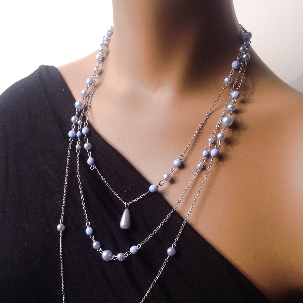3-Tier Chain and Pearly Bead Necklace in Sky